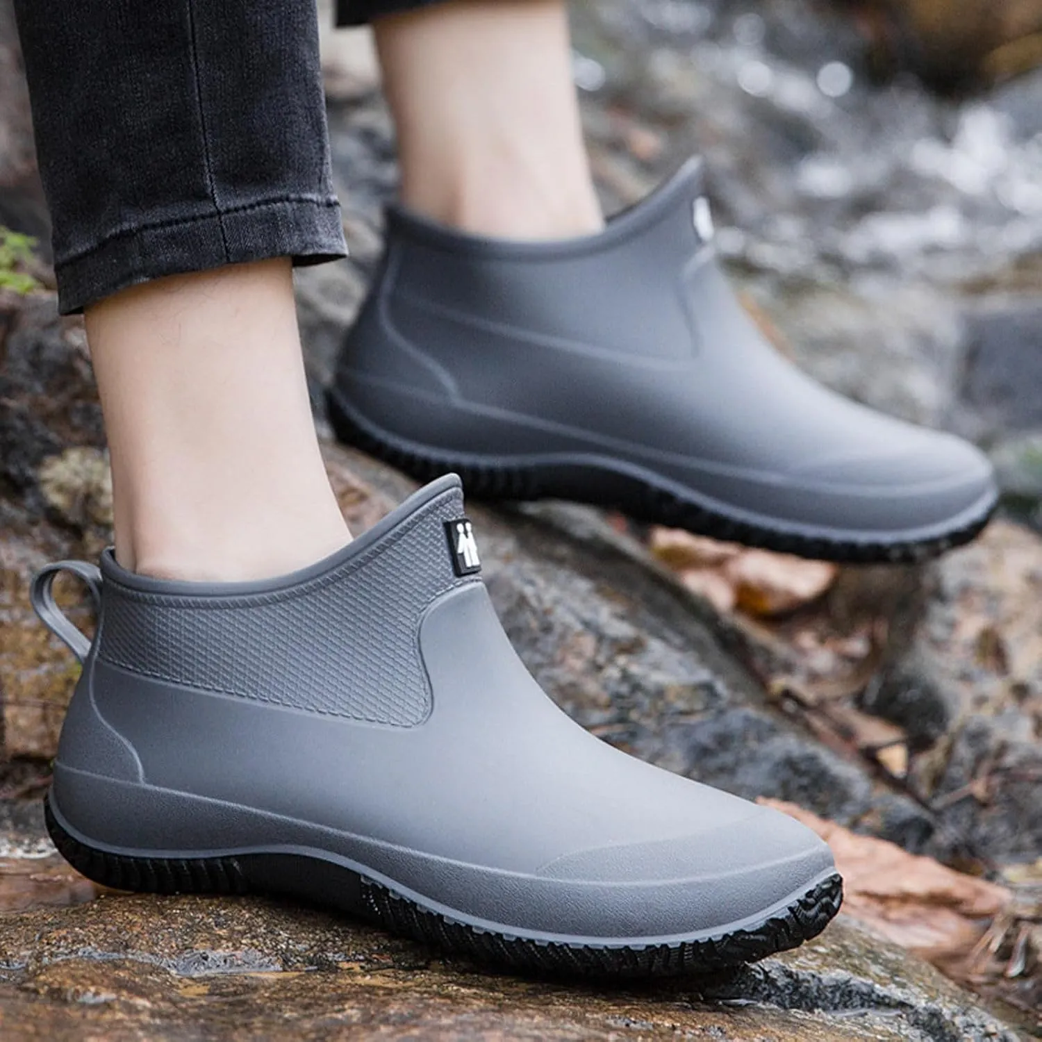 Slip Women's Rain Shoes Korean Version Solid Color Fashion Short Tube Women's Water Shoes Cute Shoes Women Boots