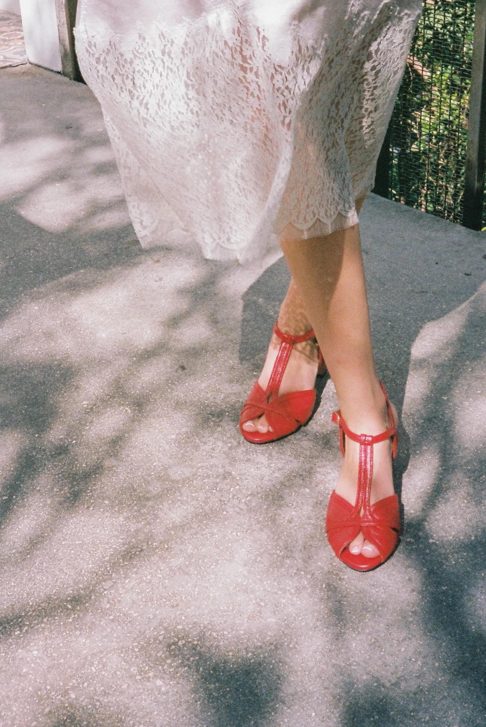 Therese 55 Shiny lamb Ruby red
